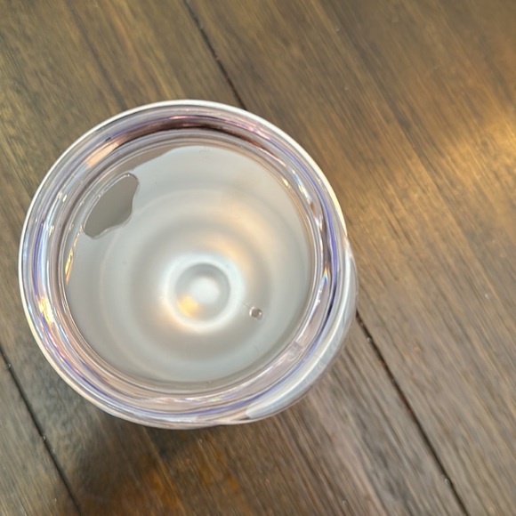 New Wine/coffee tumbler rose gold in color - Picture 3 of 6